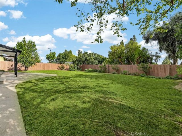 20742 Kingsbury Street, Chatsworth, CA 91311