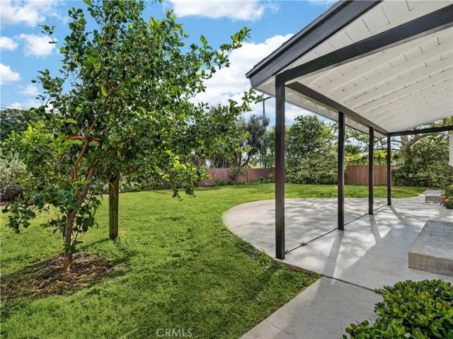 20742 Kingsbury Street, Chatsworth, CA 91311