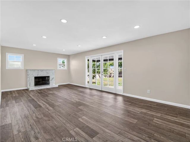 20742 Kingsbury Street, Chatsworth, CA 91311