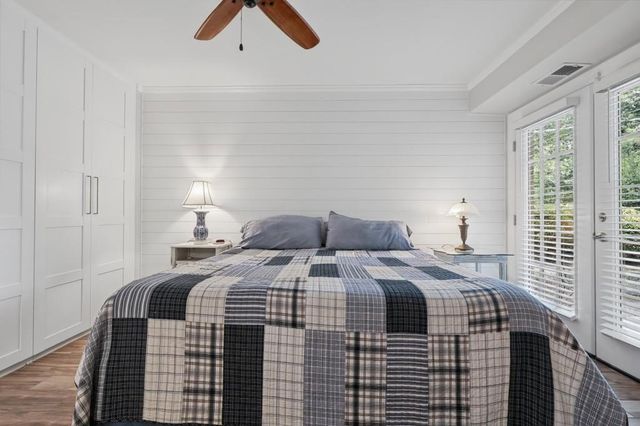5400 Roswell Road NE N9, Sandy Springs, GA 30342