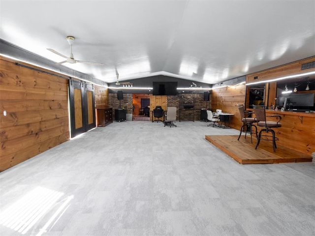 13804 Coker Road, Shawnee, OK 74804