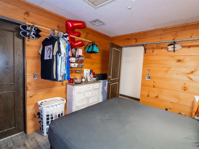 13804 Coker Road, Shawnee, OK 74804