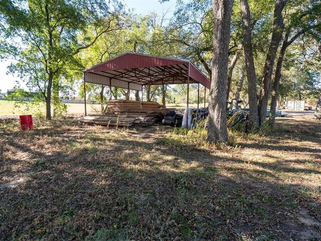 13804 Coker Road, Shawnee, OK 74804
