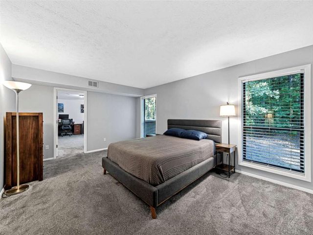 1403 Cumberland Court, Smyrna, GA 30080