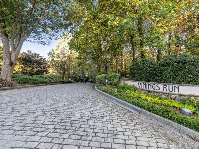 1403 Cumberland Court, Smyrna, GA 30080