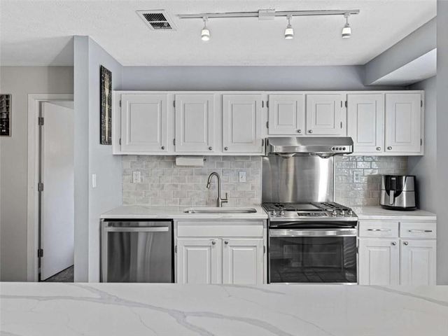 1403 Cumberland Court, Smyrna, GA 30080