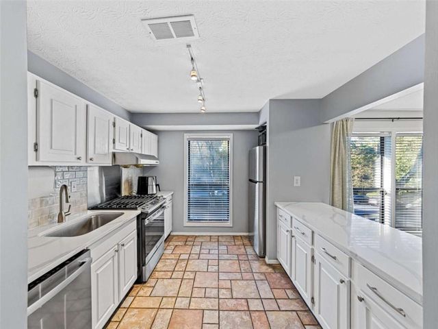 1403 Cumberland Court, Smyrna, GA 30080