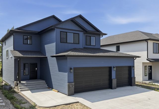 967 61st Avenue W, West Fargo, ND 58078