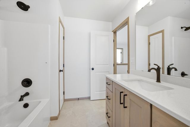 967 61st Avenue W, West Fargo, ND 58078