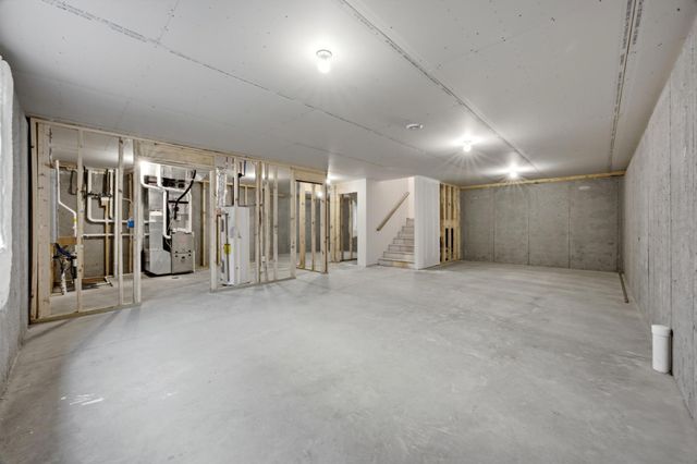 967 61st Avenue W, West Fargo, ND 58078