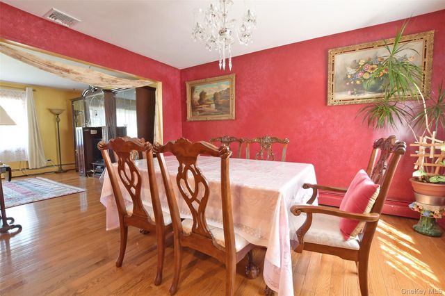 22 Clymer Street, Port Jefferson, NY 11776