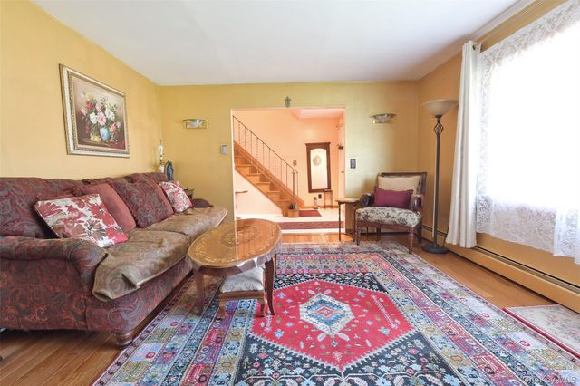 22 Clymer Street, Port Jefferson, NY 11776