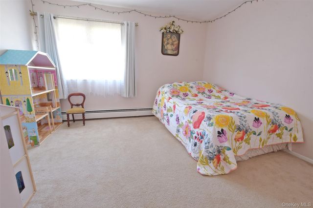 22 Clymer Street, Port Jefferson, NY 11776