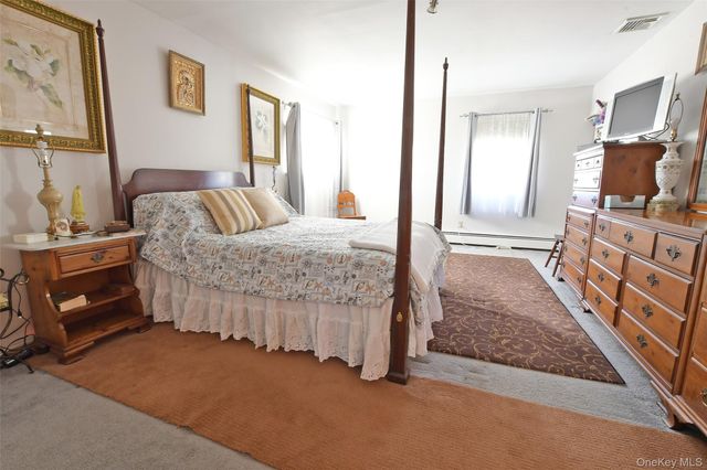 22 Clymer Street, Port Jefferson, NY 11776