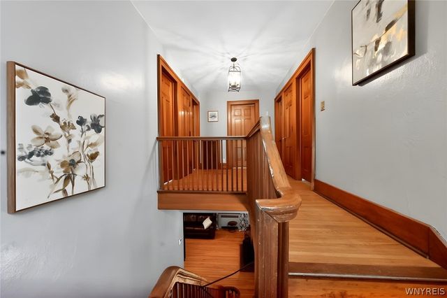 633 Orchard Parkway, Niagara Falls, NY 14301