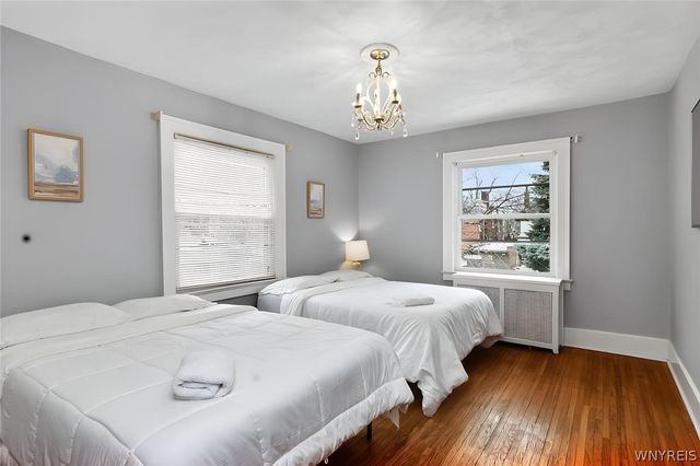 633 Orchard Parkway, Niagara Falls, NY 14301