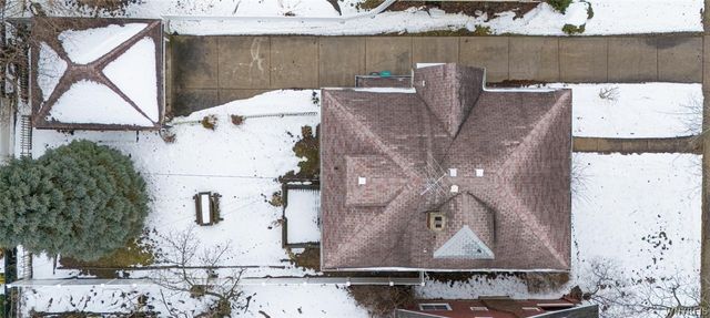 633 Orchard Parkway, Niagara Falls, NY 14301