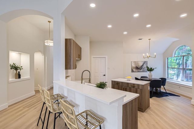 9124 Fainwood LN, Austin, TX 78749