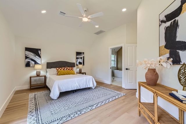 9124 Fainwood LN, Austin, TX 78749