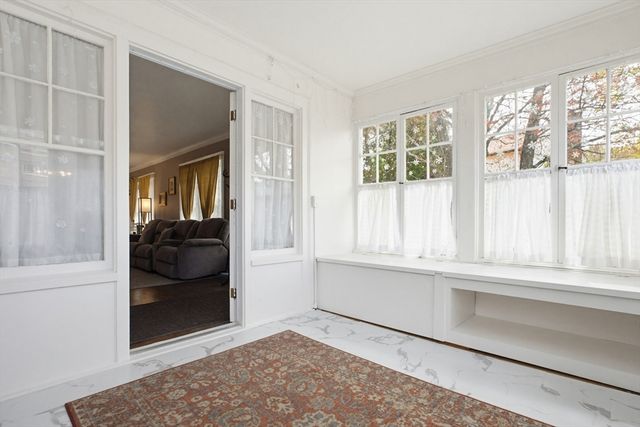 4 Hamill Rd, Worcester, MA 01602