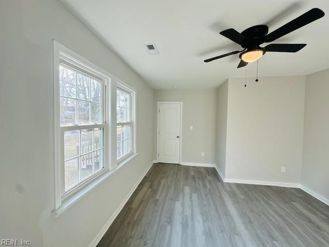 9 E Bayberry CT, Hampton, VA 23669