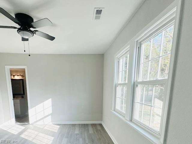 9 E Bayberry CT, Hampton, VA 23669