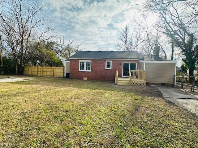 9 E Bayberry CT, Hampton, VA 23669