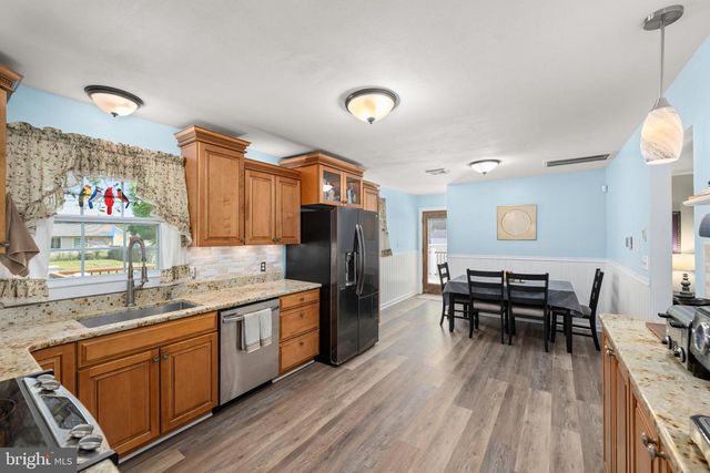 857 BISON RD, Dover, DE 19904