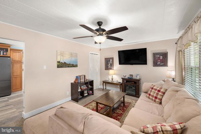 857 BISON RD, Dover, DE 19904
