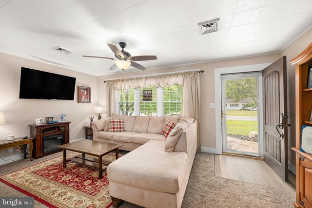 857 BISON RD, Dover, DE 19904