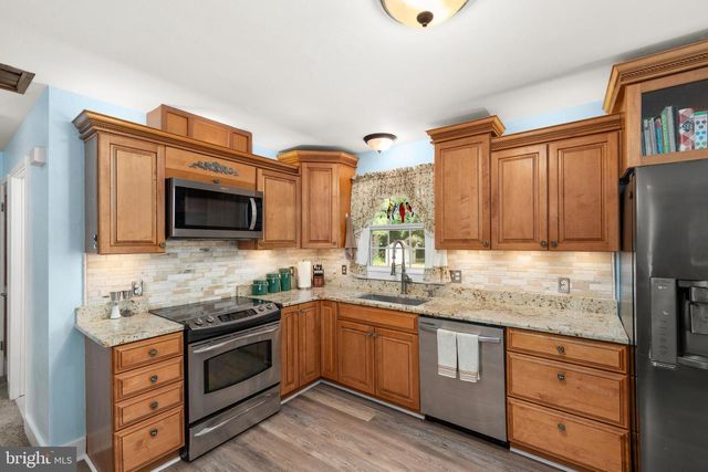 857 BISON RD, Dover, DE 19904