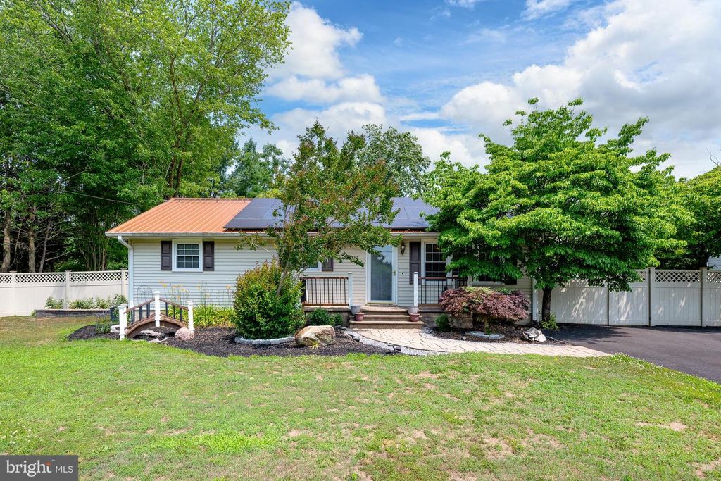 857 BISON RD, Dover, DE 19904