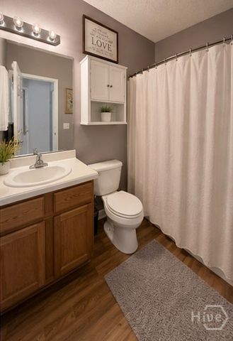 89 Blue Lake Street, Richmond Hill, GA 31324