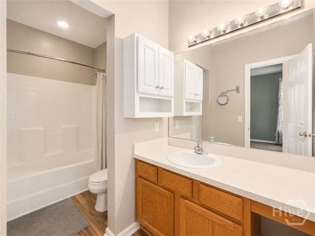 89 Blue Lake Street, Richmond Hill, GA 31324