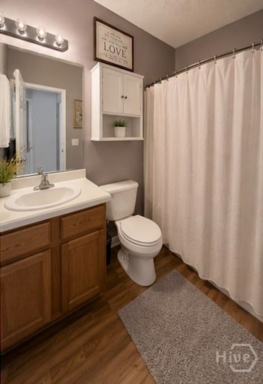 Image 12 of property listing at 89 Blue Lake Street, Richmond Hill, GA 31324