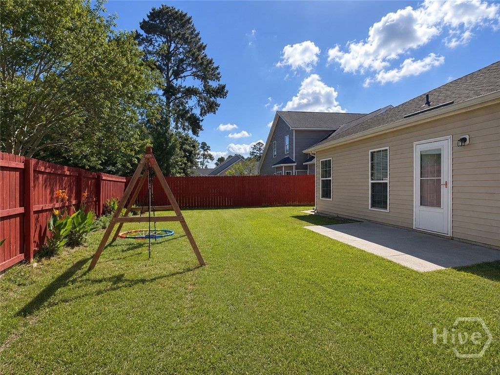 Image 17 of property listing at 89 Blue Lake Street, Richmond Hill, GA 31324