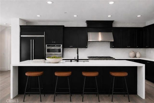 2159 Andover Lane, Newport Beach, CA 92660