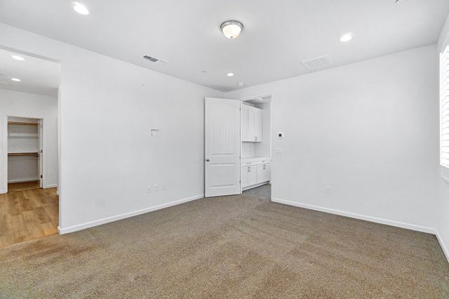 770 S Argyle Avenue, Fowler, CA 93625