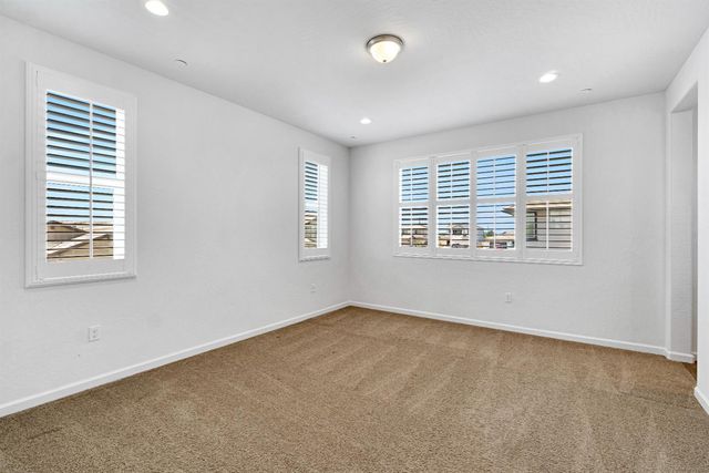 770 S Argyle Avenue, Fowler, CA 93625