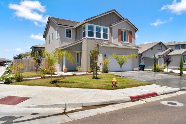 770 S Argyle Avenue, Fowler, CA 93625