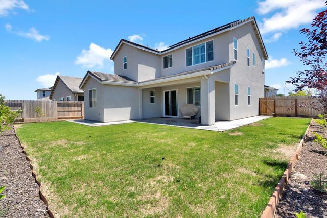 770 S Argyle Avenue, Fowler, CA 93625