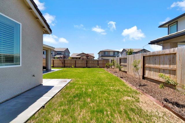 770 S Argyle Avenue, Fowler, CA 93625