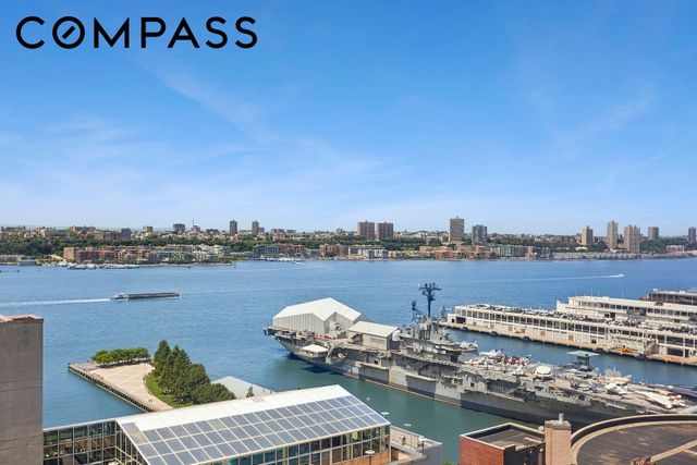 635 W 42nd St Apt 23A, New York City, NY 10036