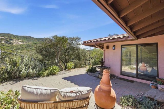 1140 Sloan Canyon Road, Jamul, CA 91935
