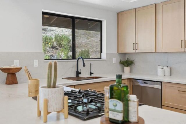 1140 Sloan Canyon Road, Jamul, CA 91935