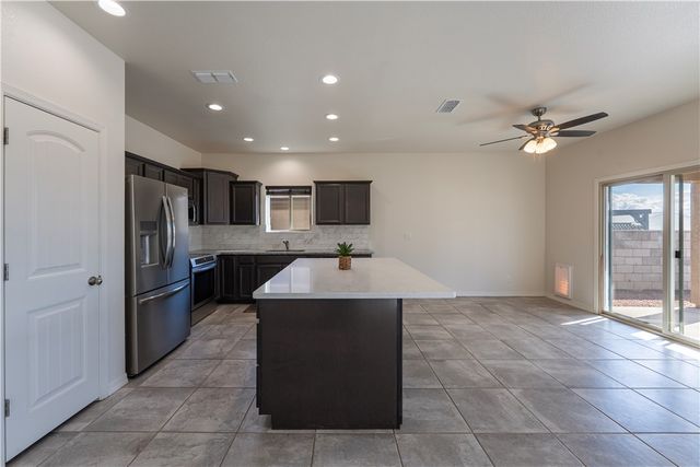 5475 Eagle View Road, Kingman, AZ 86409