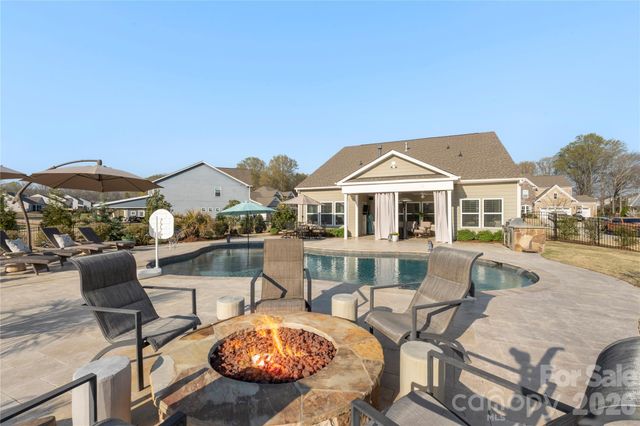 1425 Lester Circle, Waxhaw, NC 28173