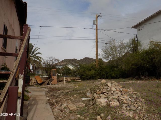 571 W PORPHYRY Street, Superior, AZ 85173