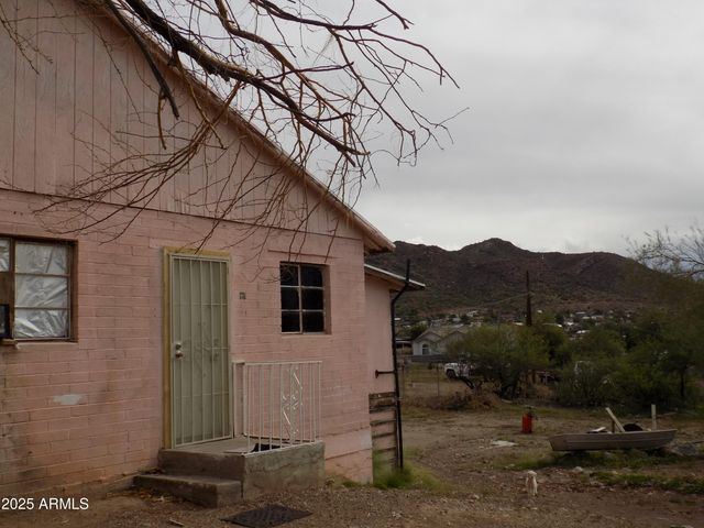 571 W PORPHYRY Street, Superior, AZ 85173