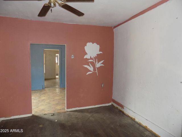 571 W PORPHYRY Street, Superior, AZ 85173